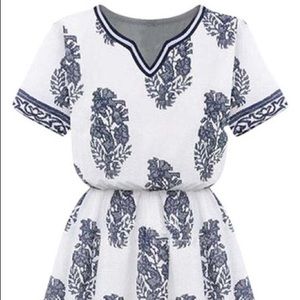 Goodnight Macaroon White and Navy Dress